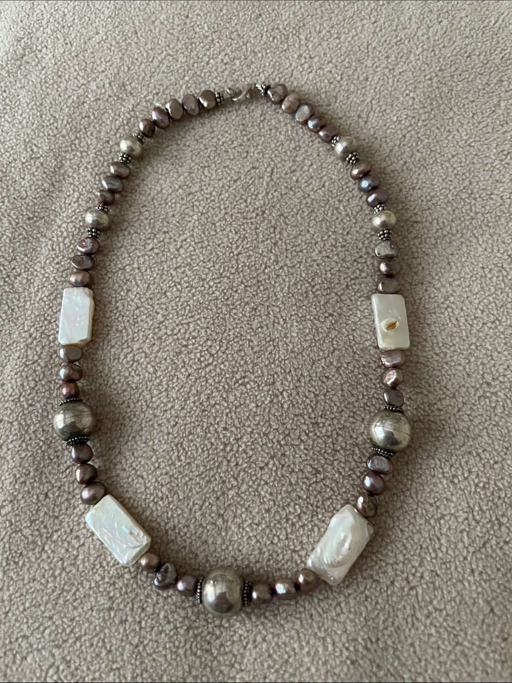 Pearl and Metallic Bead Necklace - Iridescent Mauve